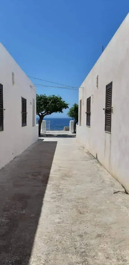 Ad Un Passo Dal Mare Villa Petrosino Holiday home